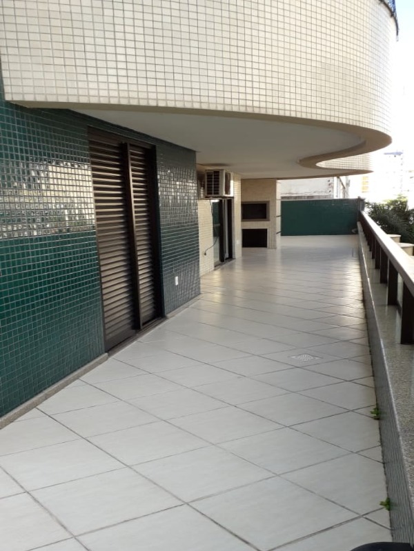 Apartamento Diferenciado Com Piscina Privativa em Balneário Camboriú - SC 