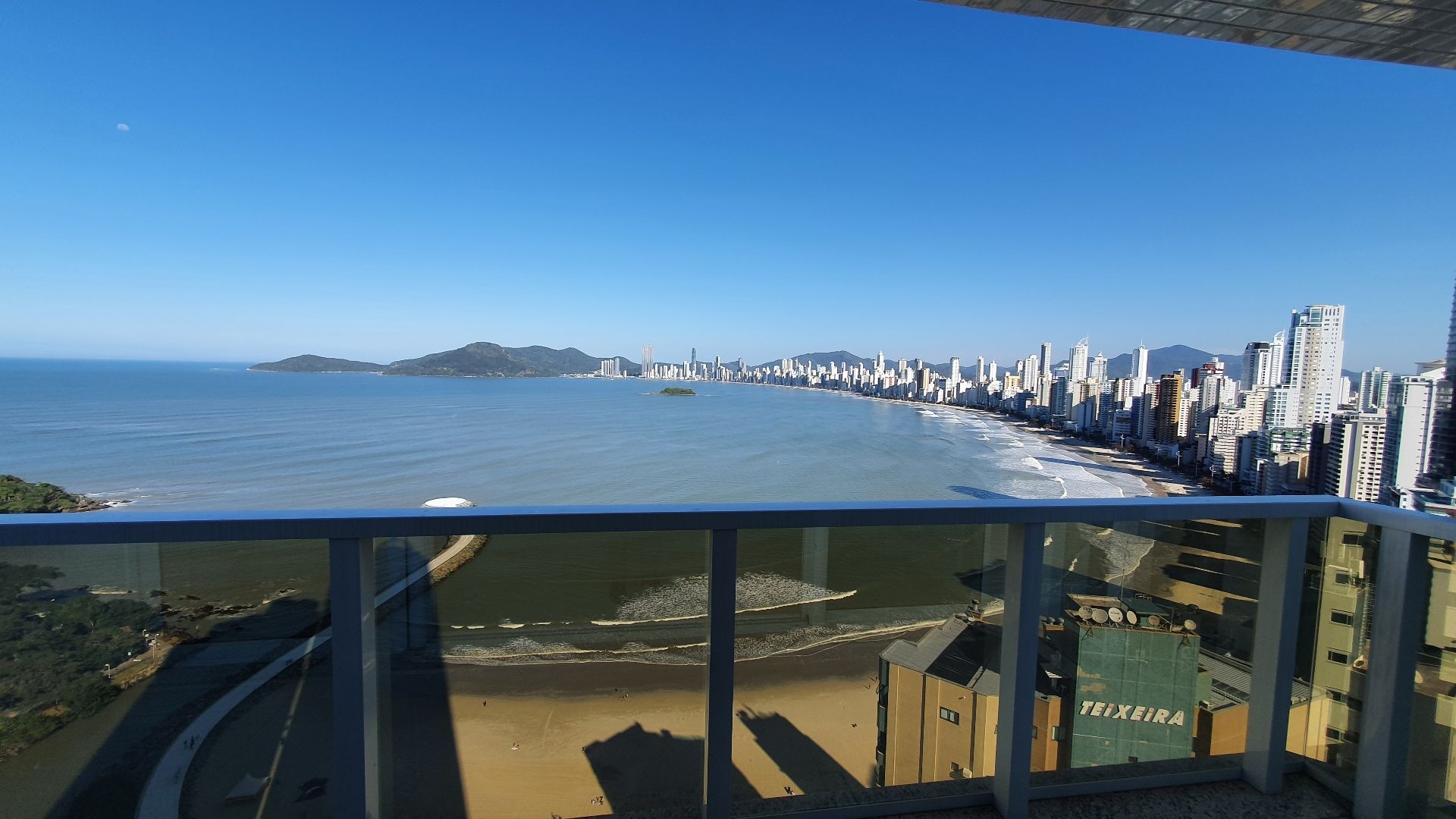 Apartamento Alto Padrão Vista Panorâmica do Mar de Balneário Camboriú - SC