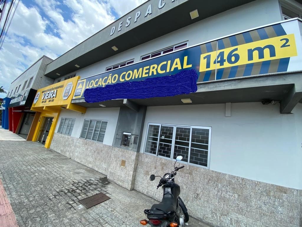 Sala para Locação Comercial - 2º Pavimento no Centro em Balneário Camboriú 