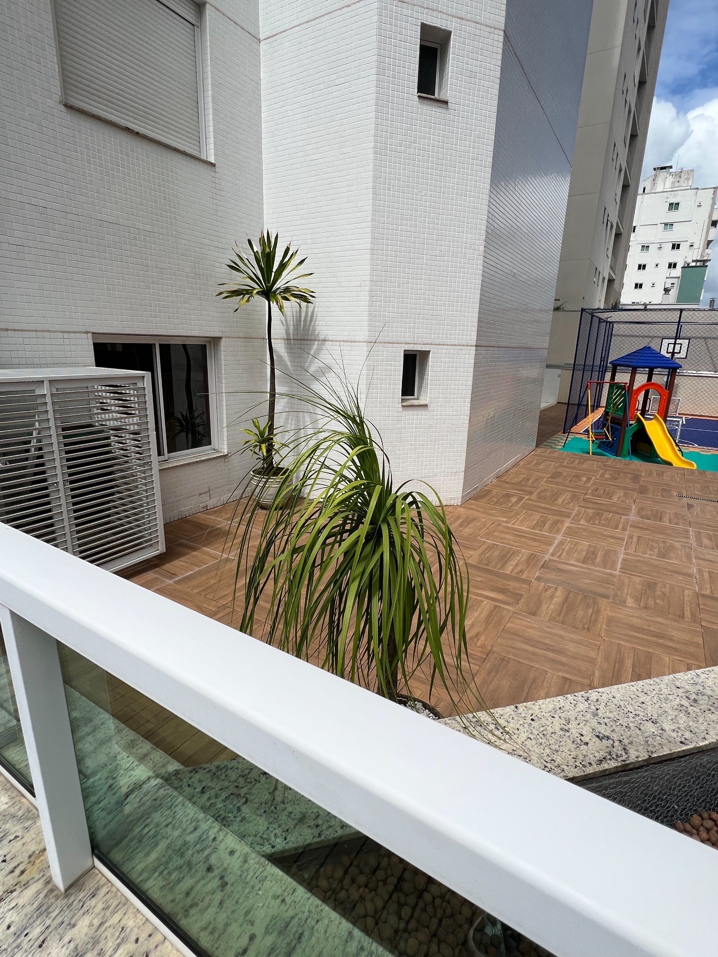 Apartamento De Alto Padrão Bem Localizado no centro de Balneário Camboriú-SC