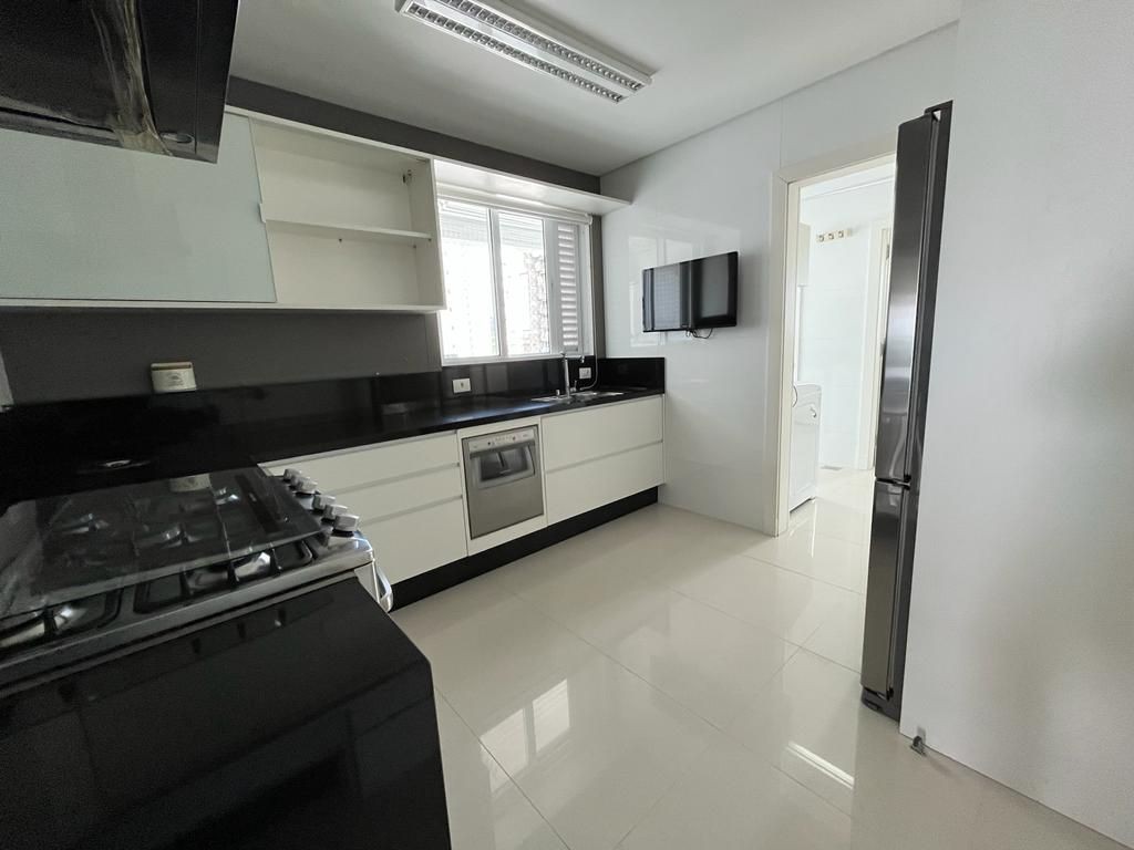 Apartamento Mobiliado e Decorado no Edifício Diamond Hill em Balneário Camboriú-SC