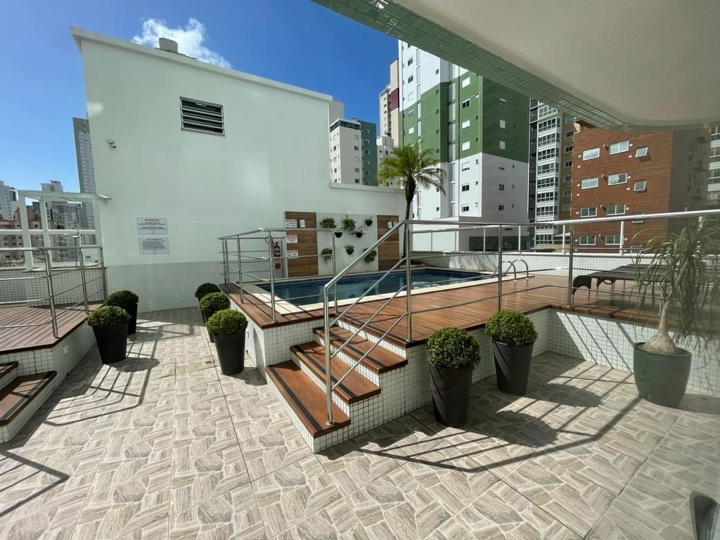 Apartamento Mobiliado, equipado e decorado no Edifício San Salvatore em Balneário Camboriú-SC