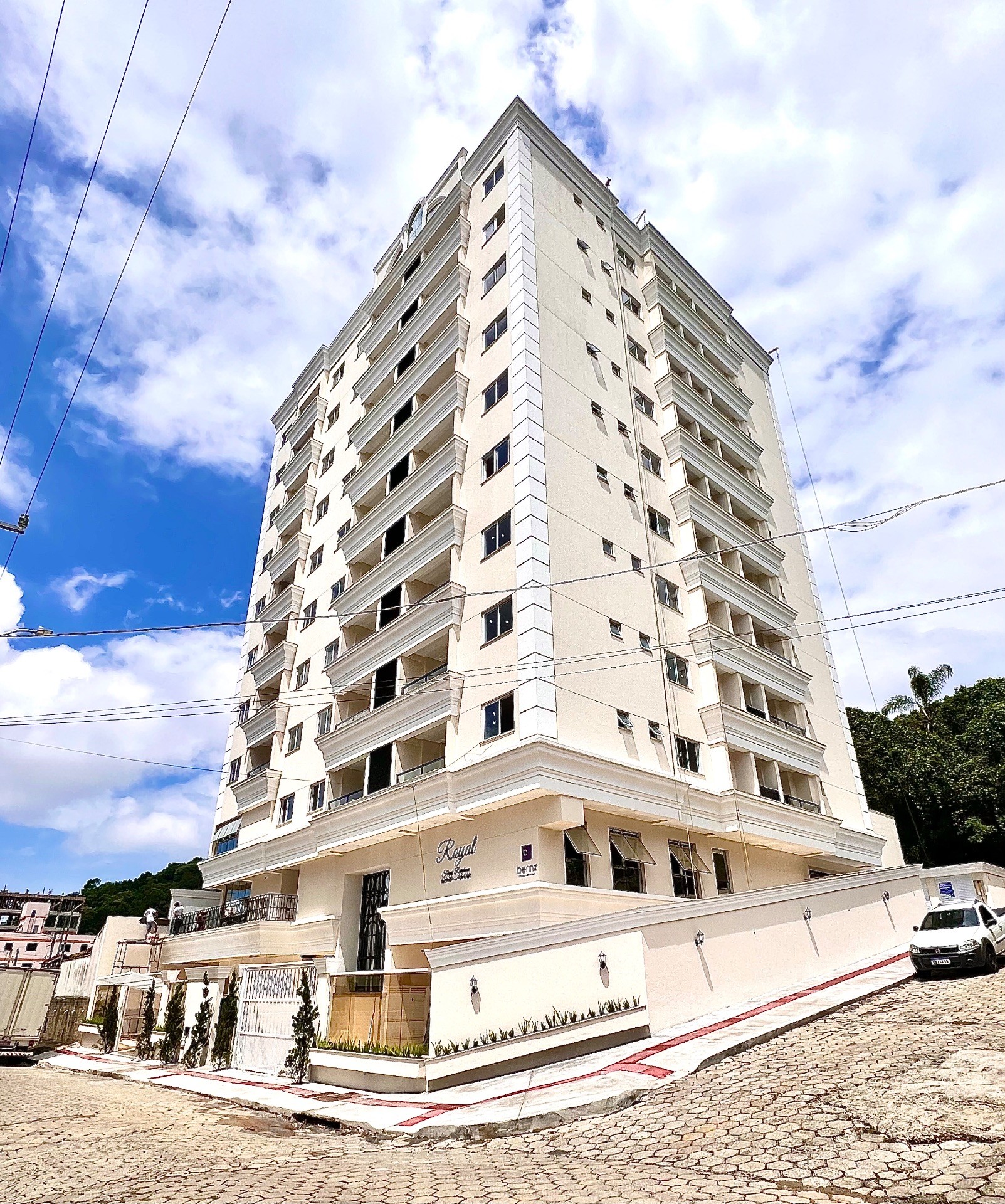 Apartamento Alto Padrão Bairro Tabuleiro - Camboriú/SC